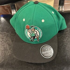 NWT vintage Zephyr Boston Celtics Snapback Collection hat non-smoking home